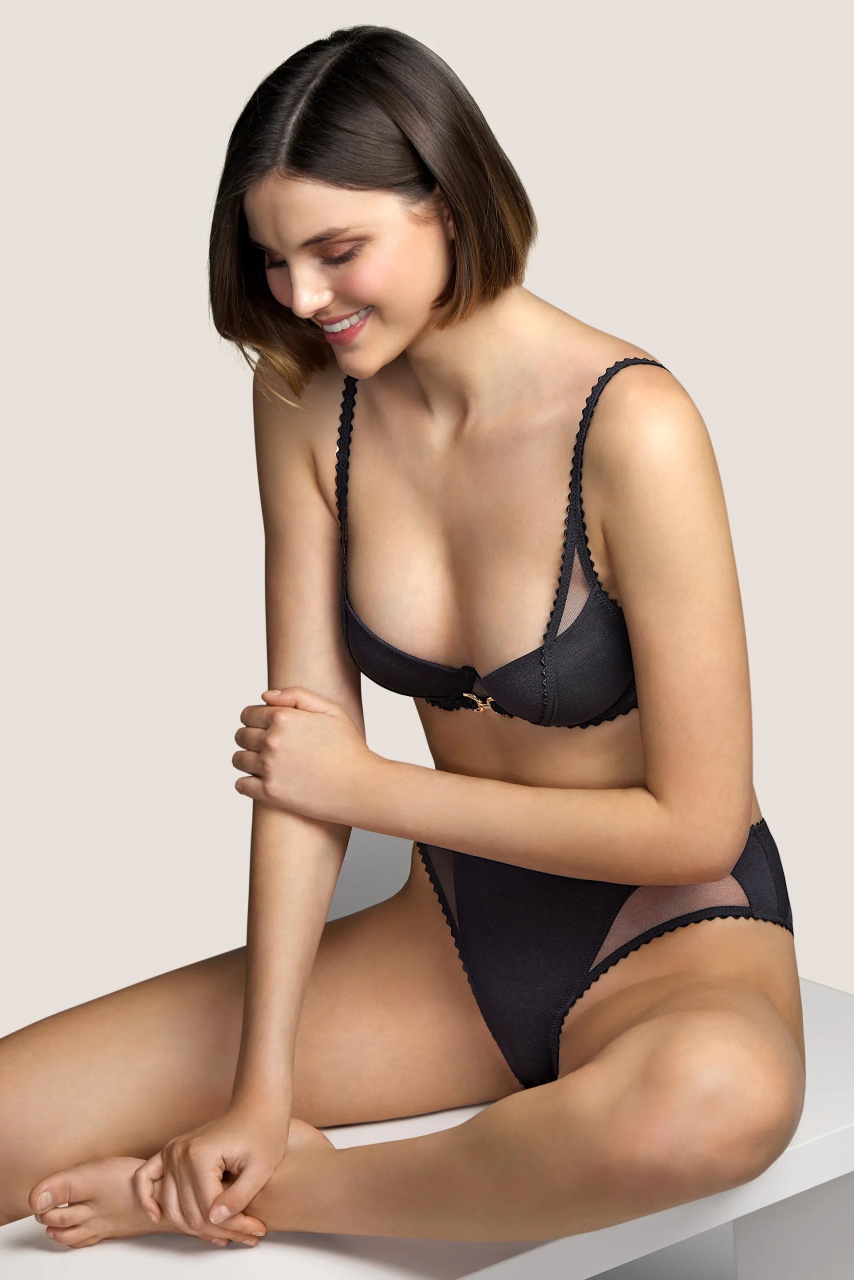 Andres Sarda Switzer Brief