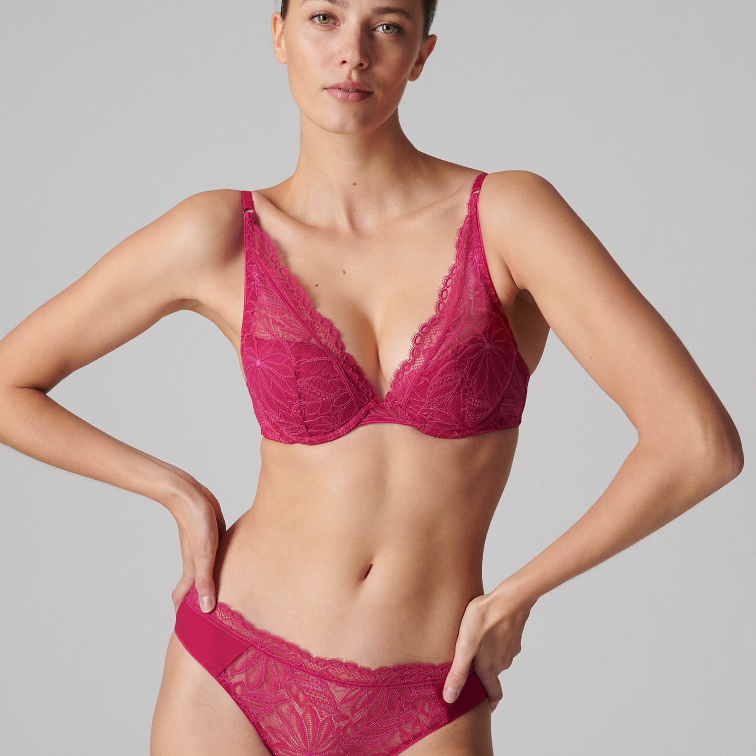 Wish Push Up Triangle by Simone Perele Online, THE ICONIC